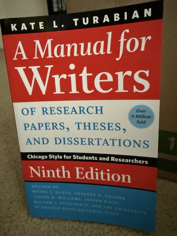 Chicago Guides to Writing, Editing, and Publishing Ser.: Manual for Writers