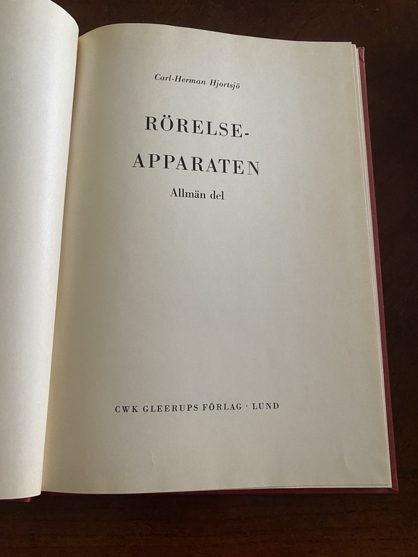 Swedish Medical textbooks On Movement By Carl-Herman Hjortsjö 1967 HC Set gallery