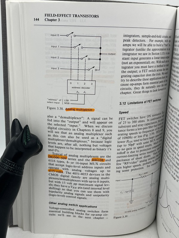 The Art of Electronics 2nd Edition HB + Student Manual PB - Horowitz & Hill 1989 gallery