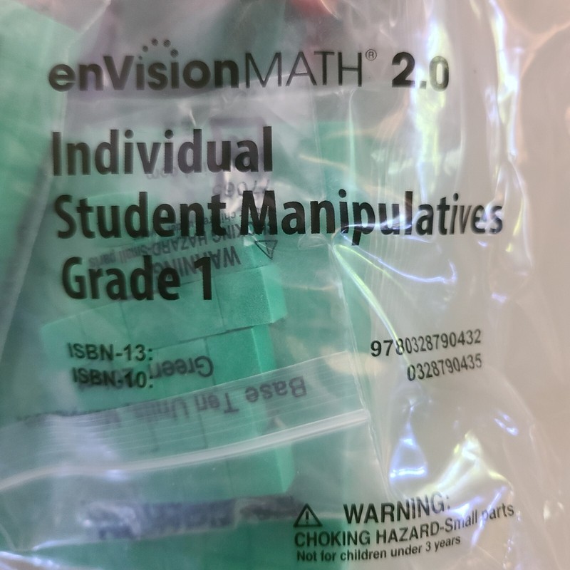 enVision Math STUDENT MANIPULATIVES KIT (PACK/7) Grade 1~Base Ten/Snap Cube/Die+ gallery