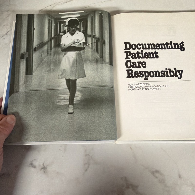 Nursing Skillbooks Ser.: Documenting Patient Care Responsibly by Jean... gallery