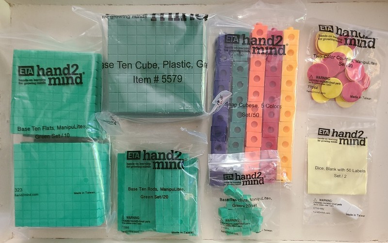 enVision Math STUDENT MANIPULATIVES KIT (PACK/7) Grade 1~Base Ten/Snap Cube/Die+