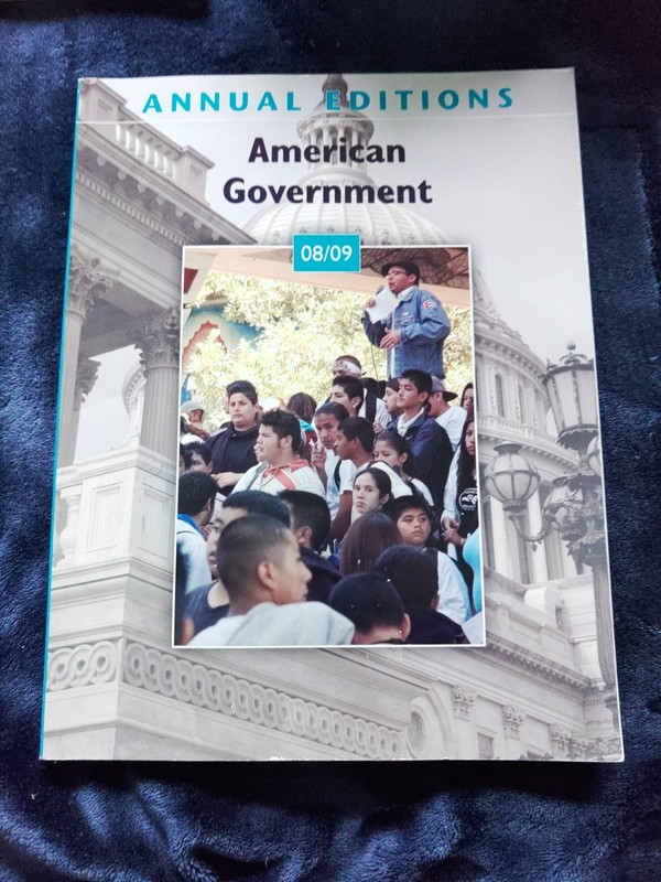 ANNUAL EDITIONS: AMERICAN GOVERNMENT 08/09 By Bruce Stinebrickner (2009, TB)