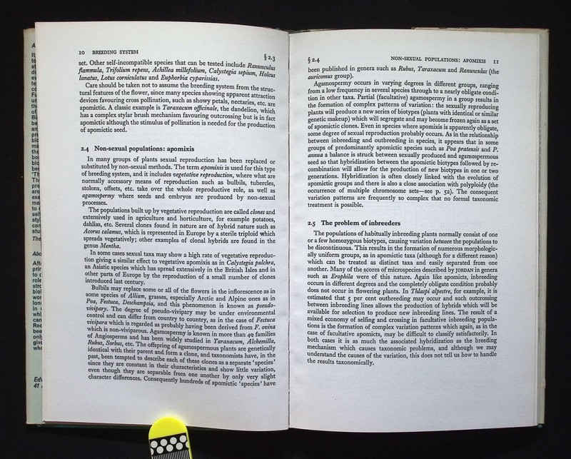 Studies in Biology No. 5 : Plant Taxonomy by V. H. Heywood, 1967 1st Edition HB gallery