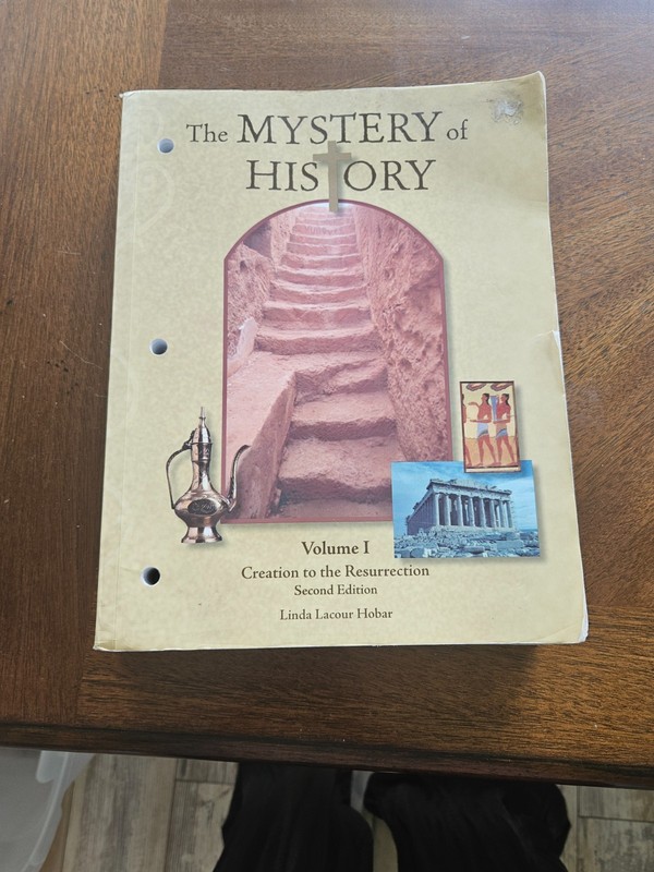 The Mystery of History Volume 1: 2nd Edition Companion Guide Included
