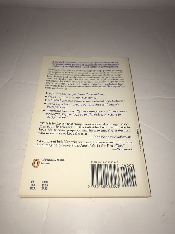 Getting to Yes: Negotiating Agreement Without Giving In - Paperback - GOOD gallery
