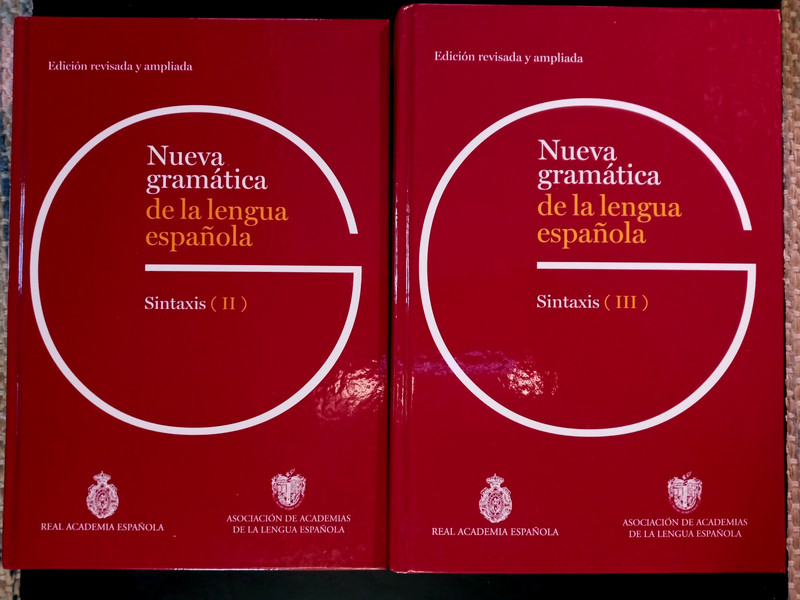 (Sintaxis 2 + 3) Nueva Gramática de la Lengua Española (missing Vol 1 of 3 vols)