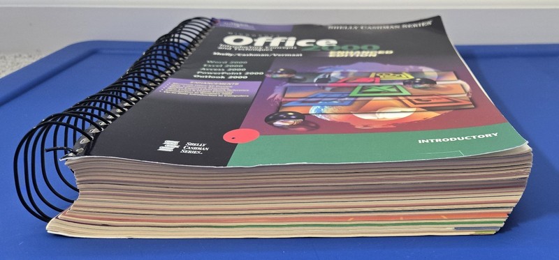 Microsoft Office 2000 - Introductory Concepts and Techniques (Enhanced Edition) gallery