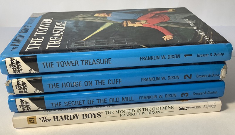 “HARDY BOY BOOKS” Numbers 1, 2, 3, 121 (1,2,3 In Hardcover & 121 Softcover) 👀 gallery