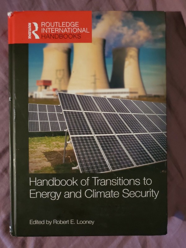 Handbook of Transitions to Energy and Climate Security New Hardcover