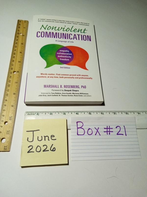 Nonviolent Communication: A Language Of Life: Life-Changing Tools For Health PB