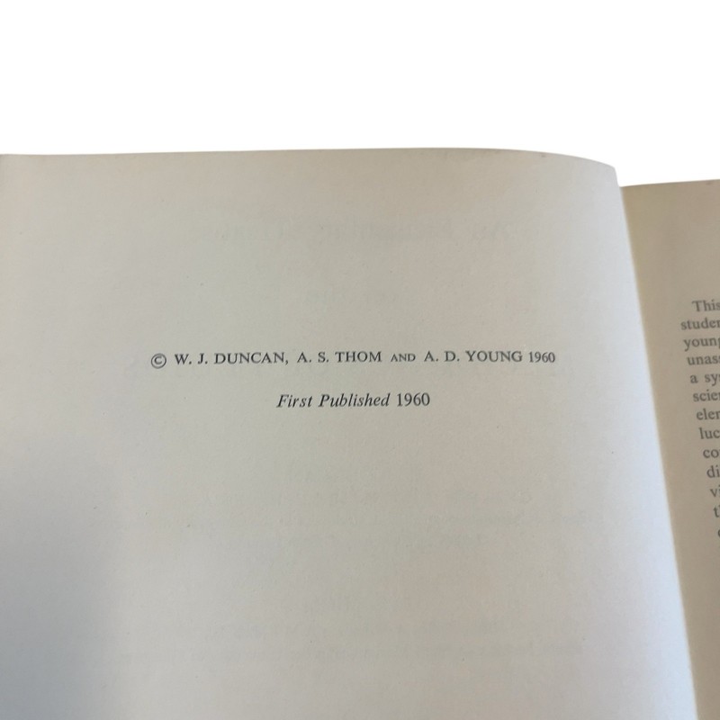 Mechanics of Fluids Duncan Thom Young Hardcover 1960 Textbook gallery