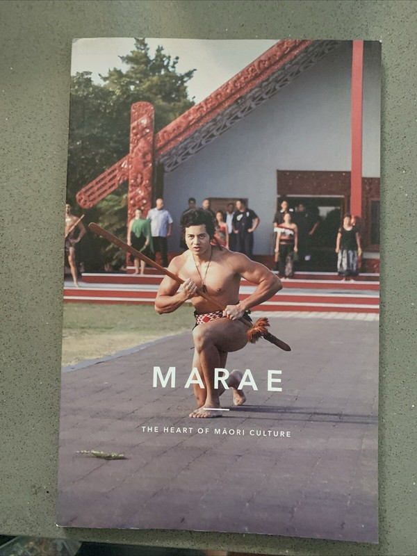 Marae: The Heart of Maori Culture by Huia Publishers (English) Paperback Book