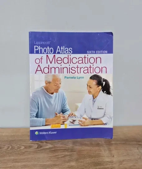 Lippincott Photo Atlas of Medication Administration – Paperback – VERY GOOD