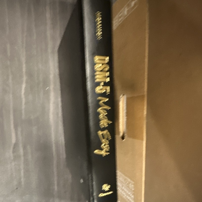 DSM-5 Made Easy Clinician's Guide to Diagnosis Hardcover Guilford Press Morrison gallery
