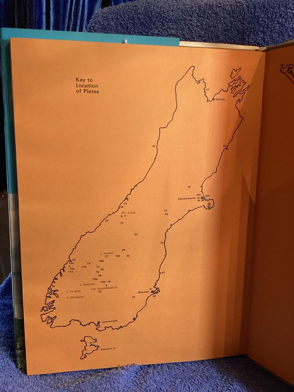 Book “ The Beauty Of New Zealand “ Robin Smith Warren Jacob’s gallery